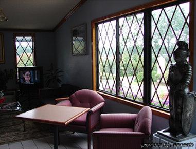 Knights Inn - Columbia Room photo